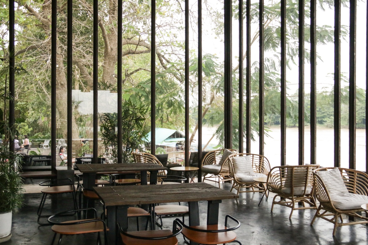 SOP Sense of Place Cafe คาเฟ่เท่ ๆ ริมแม่น้ำแม่กอง จ.ราชบุรี