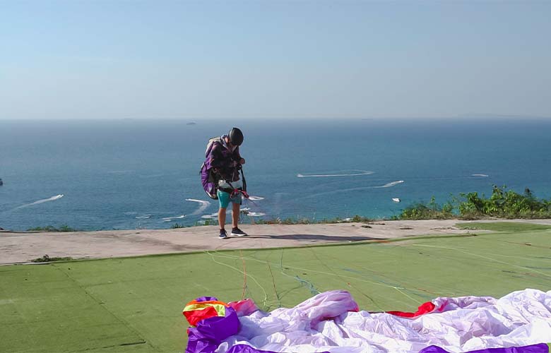 พาราไกลดิ้ง Paragliding ชมวิวทะเล เกาะล้าน