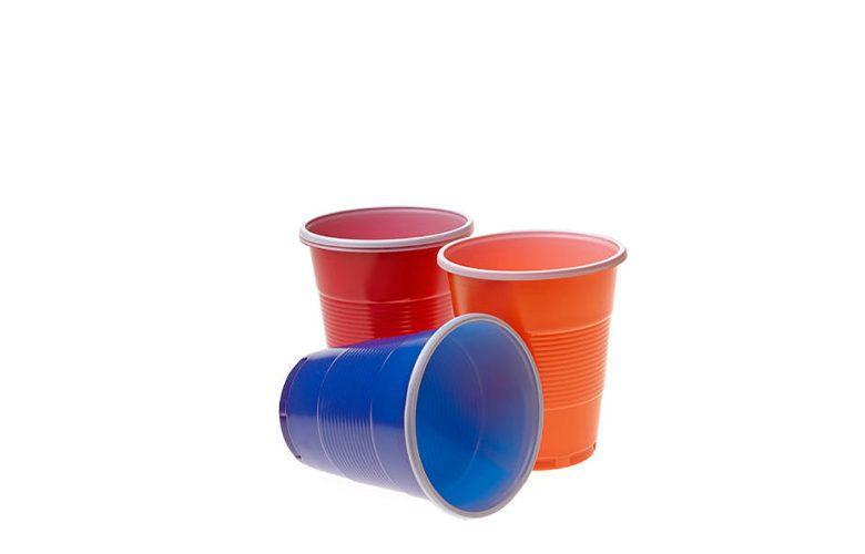 มารู้จักที่มาของเเก้ว Red Cup เเก้วสีเเดงที่คนอเมริกันใช้ในงานปาร์ตี้