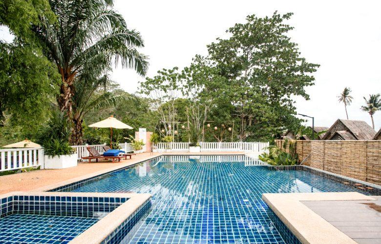 Treeya Lanta Resort ที่พักรีโนเวตใหม่ ราคาดี บน เกาะลันตา