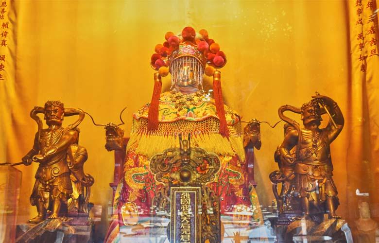 ไหว้พระขอพร 4 วัดดังในมาเก๊า