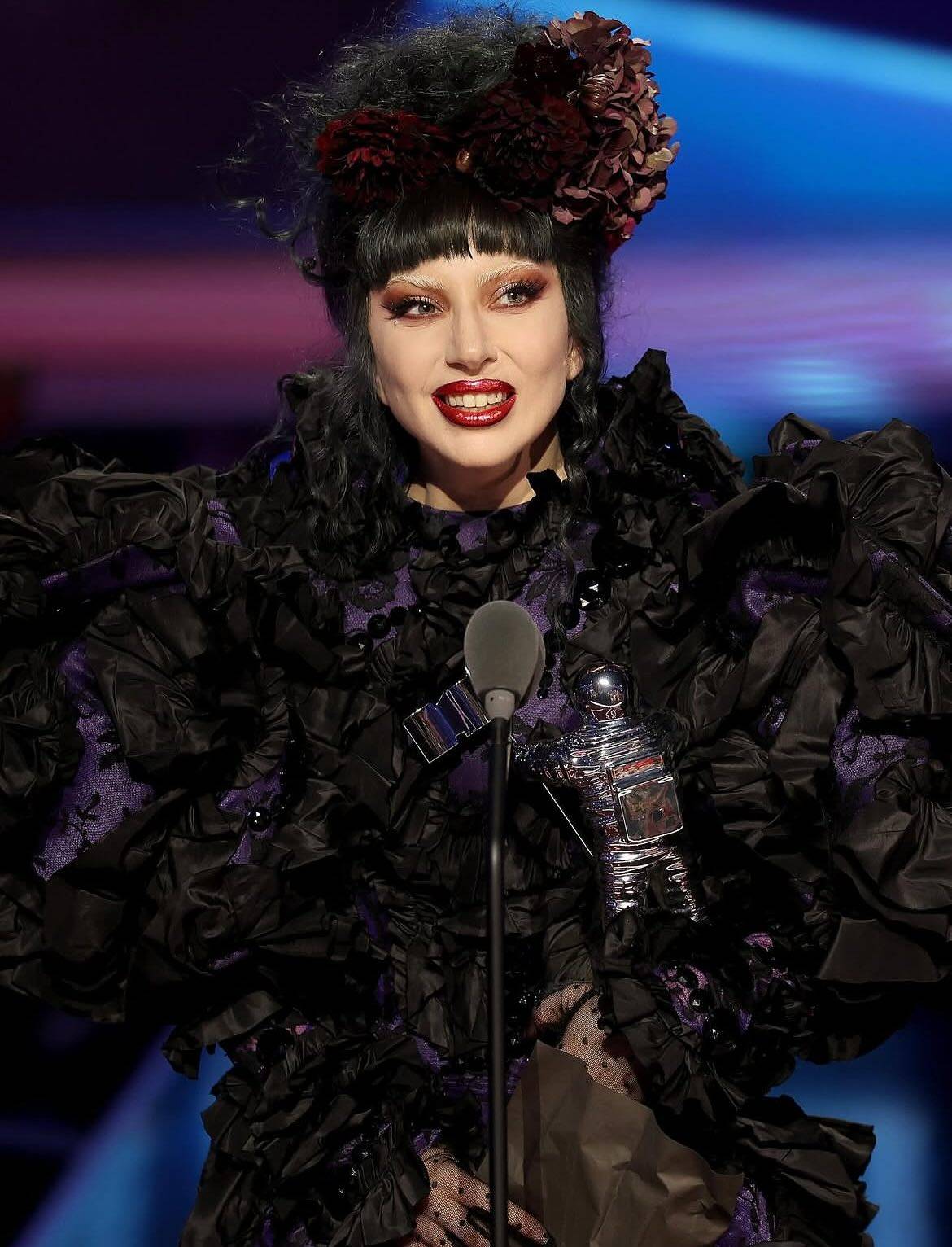 Lady Gaga ยังคงครองบัลลังก์เจ้าแห่งรางวัล