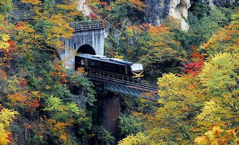 หุบเขานารุโกะ (Naruko Gorge)