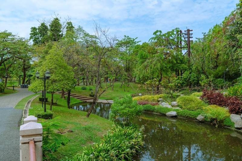 สวนวชิรเบญจทัศ (สวนรถไฟ)