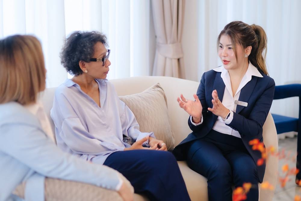The Touch Clinic ชวน "หลิงหลิง-ออม" เปิดประสบการณ์ความงามยุคใหม่ ในงาน TOUCH OPEN HOUSE