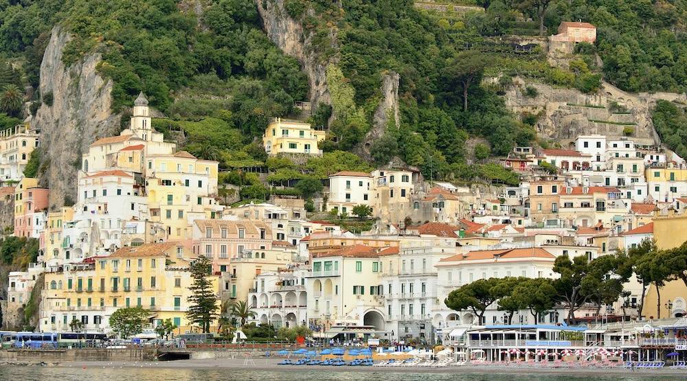 ชายฝั่งอามาลฟี (Amalfi Coast)