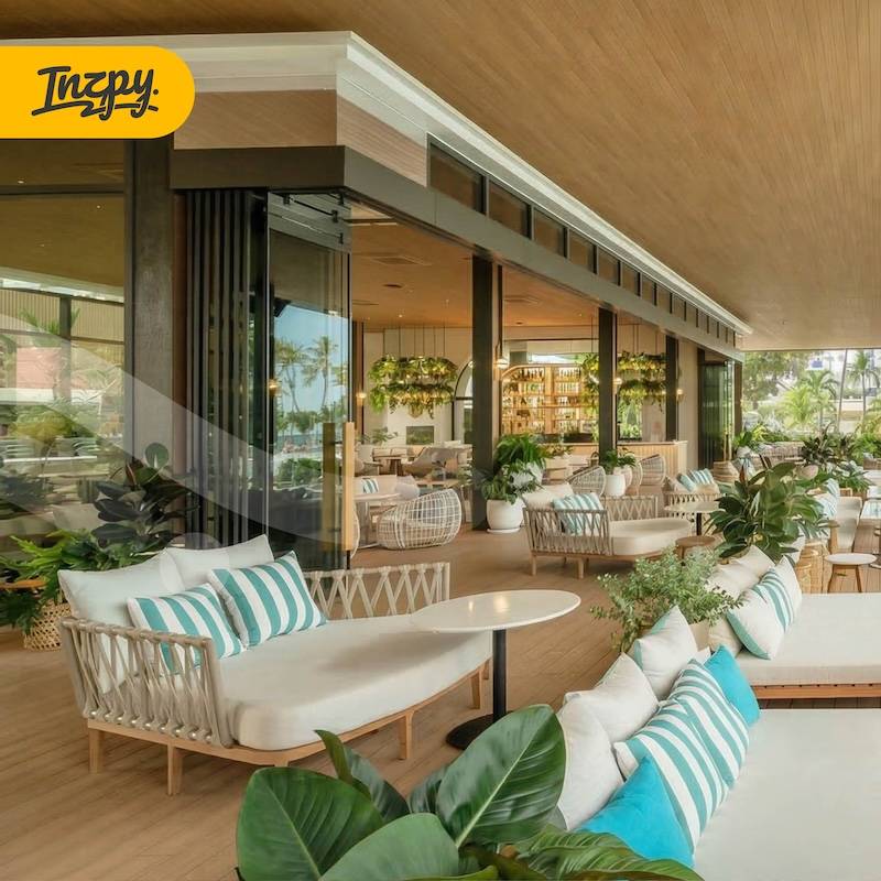 Lay beach club
