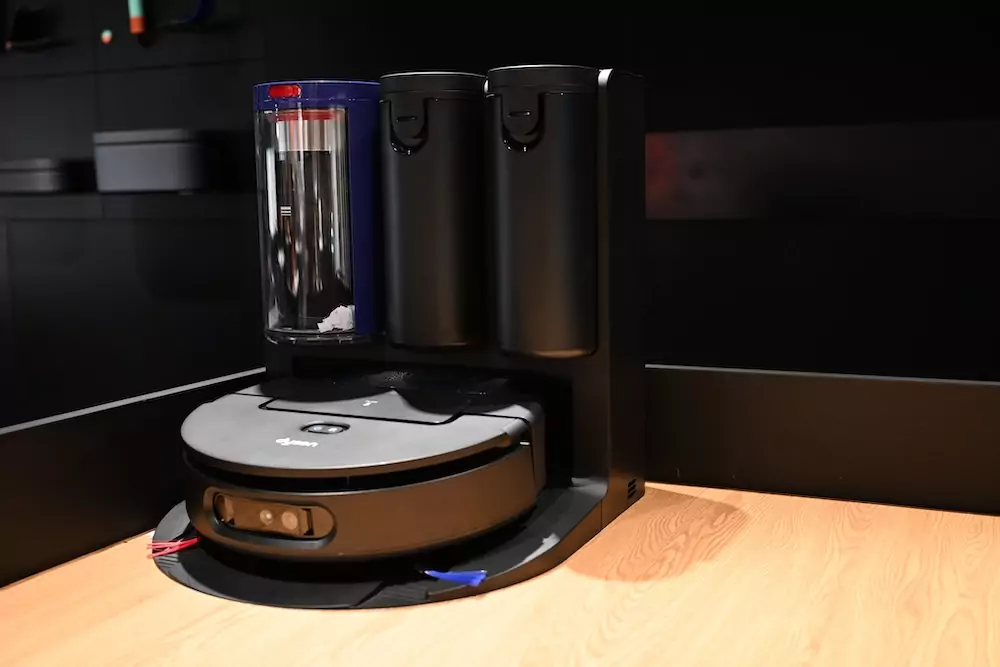 Dyson Spot+Scrub™ Ai