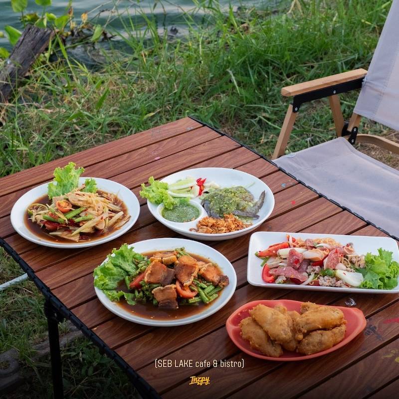SEB LAKE cafe & bistro