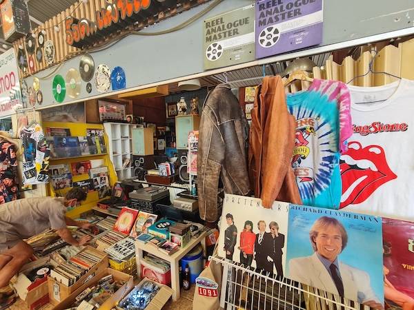 ตลาดปัฐวิกรณ์ นวมินทร์ 72